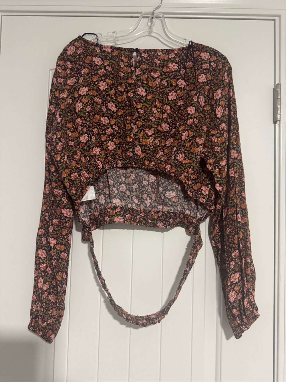 Elodie Pink Floral Tie-Back Long Sleeve Crop Top on Black - Picture 4 of 5